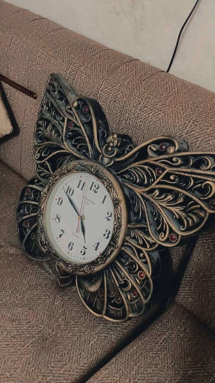 ثلاجه ١٥٠
المجمده ١٢٥ 
ثلاجه زغيره ٤٠ يرادلها غازدوشك ٥٠
ساعات الوحده ب ٥ ومكينه بيضه 250
مكينه زغيره ٤٠
مبرده ٤٠٠
جهاز جري ٦٥ عنوان بغداد كريعات


**إذا كنت صاحب هذا الإعلان وتريد حذفه لأي سبب، رجاءا أرسل رسالة إلى الدعم الفني**