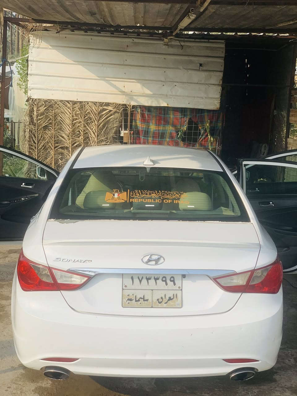 السلام عليكم 
سوناتا امريكي ٢٠١٣ رقم سليمانا فول مواصفات ماعدى الفتحة بية قطعتين صبغ وبية بارد بسيط حك شبر بالباب مواصفات بصمة شفتات استيرن دبل لكزوز تدافئة كشنات تبريد بيانو جهتين منفصل شاشة سيارة بسمي تحويل مباشر السعر ١٠٣ رقمي *********** المكان كربلاء
