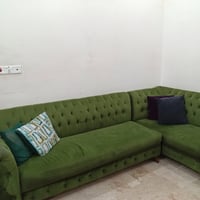 كورنر زيتوني • ٥م٧٠سم • كرسي مفرد