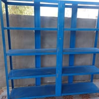 رفوف حديد عدد 8 الارتفاع 2متر والعرض2متر يحتوي ع 5رفوف الميز الواحد عر...