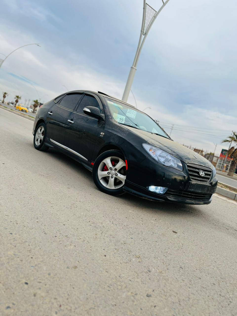 للبيع افانتي ادوات
متومه رقم وسنويه لل 30
طبق الاصل انكليزي هزه بل جام
موديل 2010 ليزري 
لايت اسود مكحل
محرك 1600 دكشن عالي 
اربع دسك 
منضومة زينون كامله
تحكم ستيرن
مري شفط اشاير بل مري
كشنات جلد 
تبريد ثلج ويه السويج تدفيه شغاله 
محرك كير شرط 
تخم تاير جديد بل كارتون
فحم دكشن ماملعوب بي 
ويل اصلي 16
السياره جديده بمعنى الكلمه 
احلا من الصوره شرط 
مال جناي جديده 
 مكان السياره تكريت
السعر 43 وبيه مجال قليل
 للستفسار ***********
