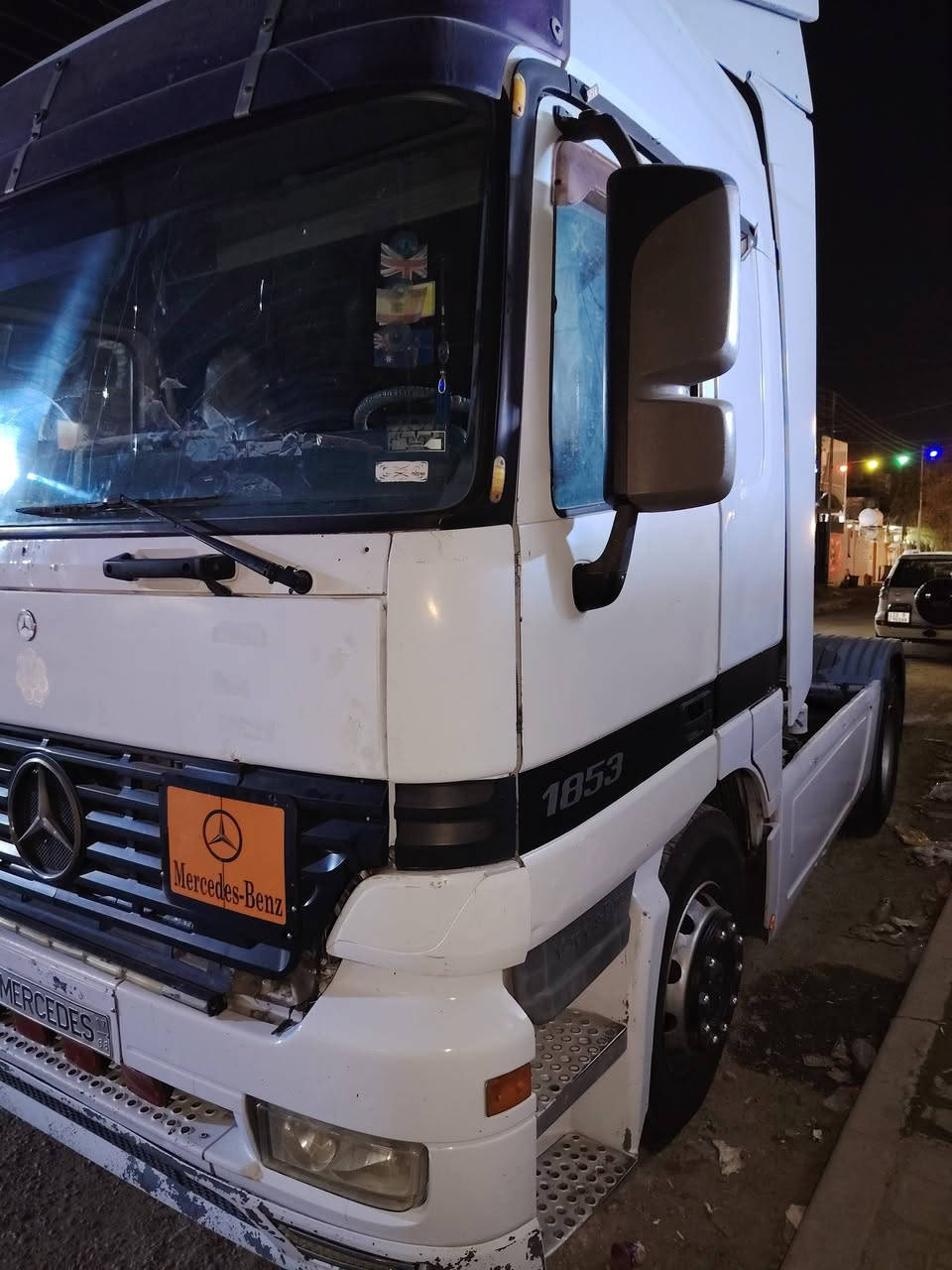 سلام عليكم سياره لبيع ***********
