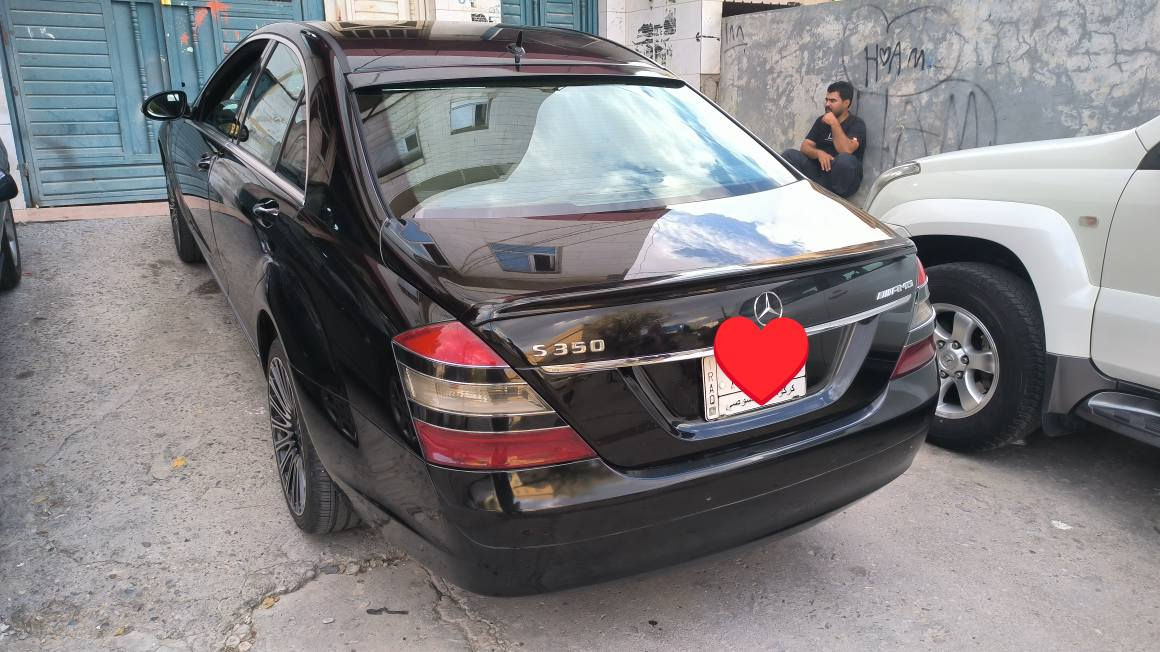کوردی 
ماشاآلله له ماڵی هه موو لایه ک 
مارسیدس ئێس کڵاس S350 V6 مه رغوب 2008
مه کینه ی نه کراوه ته وه به شه رت 
گێڕ 3 مۆدی لێخوڕین sport.manuel.auto به شه رت 
کوشن جلد وهیته ر و خه سن 3 مۆدی 25جوڵه و مه ساج 
ئاوێنه کاره بای و هیته رو خه وتن 
6 سیدی بیلاد ئمپریڤایه ر بیلاد مه زبوت JBL
به رزو نزم ده کات مه زبوت 
په رده 
4 تایه و ویلی نوێ 
سنوق شه فت 
گێچ ئه لکترۆنی 
ڕه قه م کرکوک به شه رتی ئه وه لیات سه نه وی عاجه 
هه موو گیانی وه ک شه ریکه ماوه ته وه 
کامل سێرڤسی بۆکراوه 
کامل ئه وروپایه بۆ جوانی بێ لێدران یه ک چه کوشی پێوه نیه 
کێ ویستی له خزمه تیام.   گۆڕینه وه یان فرۆشتن
***********
عربی 
مارسیدس ئێس کڵاس 2008
محرک 350 V6 مزبوت بشرت 
کهره بایات مزبوت 
بدون ضرب بدون حادسة كامل صبغ لجمالية أوروپا
ترجيلاة مزبوت ئيمبري فاير jbl
ئاوينات كهرباي هيته ر 
كوشناة كهرباي هيتر 25 حركة 
کامل مضبوت سياره سيرفزات كامل مزبوت 
رقم كركوك بشرت أوليات 
*********** السليمانية, العراق
