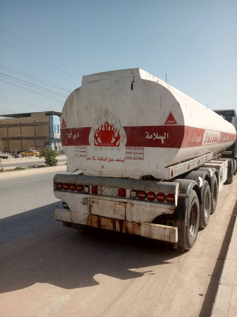 تانكي لقمان جوبلس حموله 36 تايرات نص عمر للاستفسار الاتصال على رقم
***********
