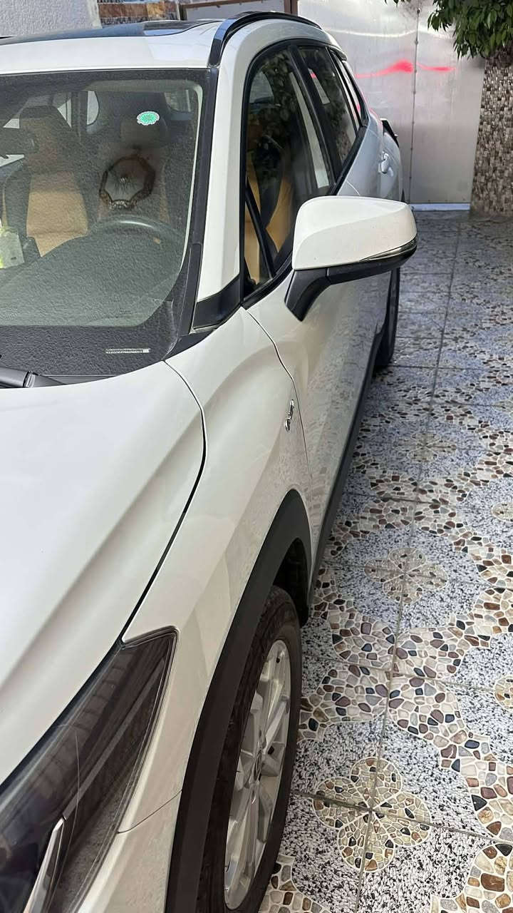 شباب فرونتللاندر ٢٠٢٤
محرك الفين ماشيه ١٢٠٠٠
سياره باعده نضيفه ما عده طخه بل جنطه موضح بل صوره 
سعر٠سته وعشرين مليون 
مكان بغداد


**إذا كنت صاحب هذا الإعلان وتريد حذفه لأي سبب، رجاءا أرسل رسالة إلى الدعم الفني**