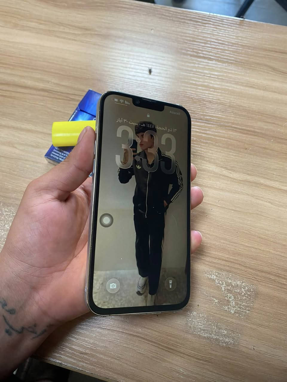 #ايفون_13_برو_ماكس
جهاز مثل ما واضح بل صوره 
ذاكره256 بطاريه100🔋 مبدله اصليه
او شاشه مبدله اصليه✅ 
الون ذهبي مميز 
سعر الجهاز 430 الف بي مجال شي قليل
الاستفسار عنواني بغداد جسر ديالى القديم 
رقمي***********
