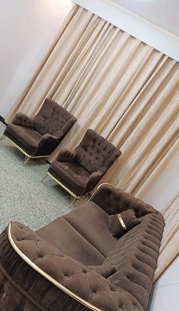 السلام عليكم تخم للبيع 8 مقاعد
السعر 420 وبي مجال ...العنوان الشرطه الرابعة


**إذا كنت صاحب هذا الإعلان وتريد حذفه لأي سبب، رجاءا أرسل رسالة إلى الدعم الفني**