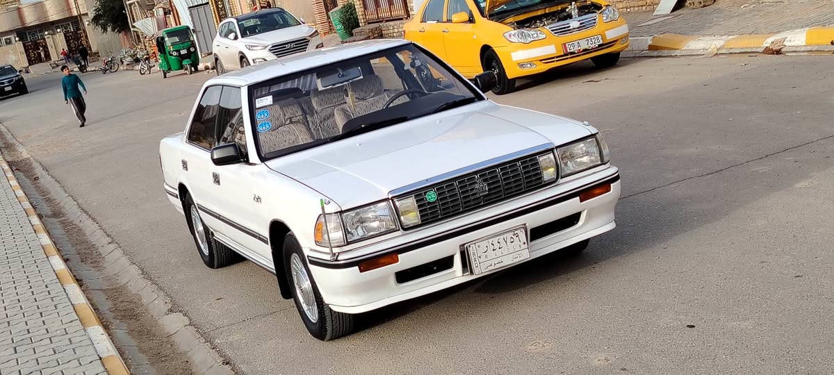 السلام عليكم هارتوب كصيف مديل 1990 السيارة كفالة عامة عدا جاملغ خلفي صبغ والباقي كفالة كص ونقل وضربة وصبغ وشرعيات كير ومكينة ونجي مكفولات حدادية امامية خلفية جديدة دواخل جديدة كشنات كهرباء تخم تاير جديد سيارة جديدة بمعني الكلمة مضمومة جديدة احلا من الصور رقم انبار بسمي تحويل مباشر مكان السيارة واسط دواخل السيارة كارتون شركه بعدهن
السعر 70 وبيهاا مجال حك الجية 
***********
