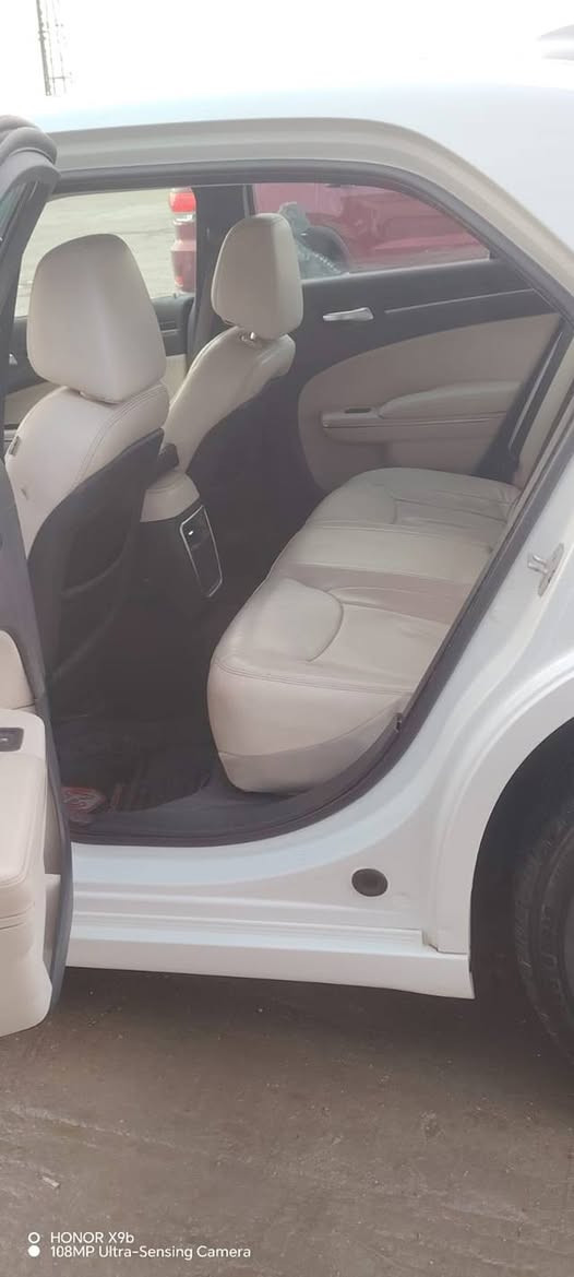 سلام عليكم اوباما للبيع جديده رقم بغداد موديل  ١٦اصل مرمز ٢٢ كفاله عامه حته الدعاميات مكان الشطره السعر ٢٠٥ وبي مجال ***********
