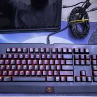 قطع كمبيوتر • مستعملة • توصيل محافظات