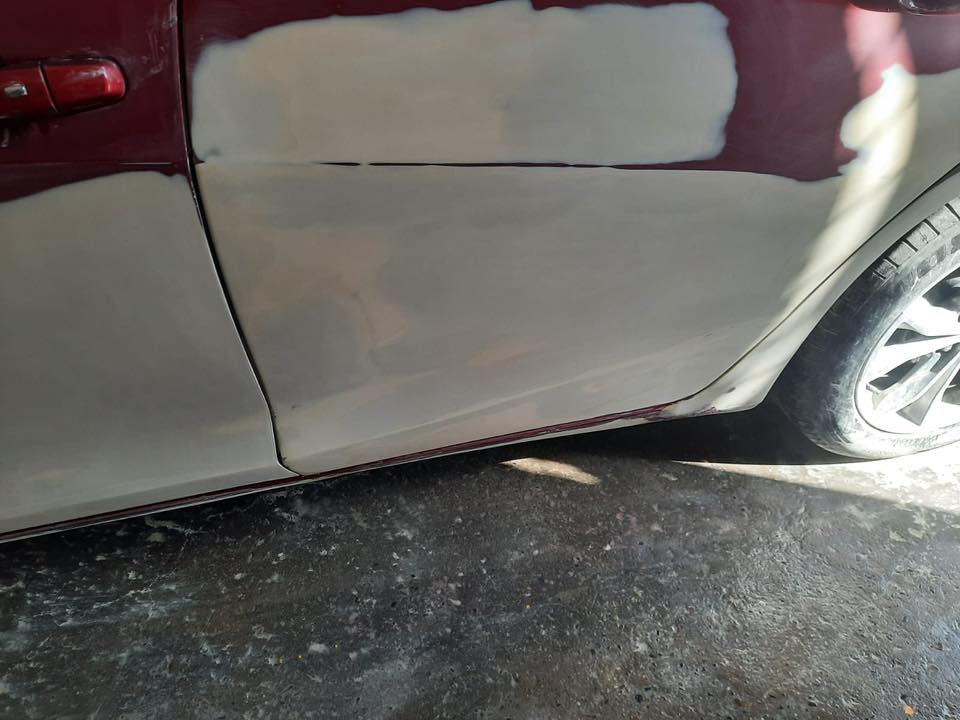 السلام عليكم صلي على محمد وال محمد
ماليبو ٢٠١٩ شمالي 
حادثها ٥ قطع 
بامريكا ربع بنيد وجاملغ 
وبلعراق نضرب باب السايق والباب الورا 
بيها نقوصات 
اذاين المحرك والرولات 
كير محرك مكفول 
عليها غرامات والغرامات تندفع مني وقت التحويل 
٨٨$
اقل من هل سعر ماكدر ابيع لان العام اخذتها شهر ال ١٠ ب١٤٠ ولله
واريد اشتغل بلسياره واحول ع شي اقتصادي


**إذا كنت صاحب هذا الإعلان وتريد حذفه لأي سبب، رجاءا أرسل رسالة إلى الدعم الفني**