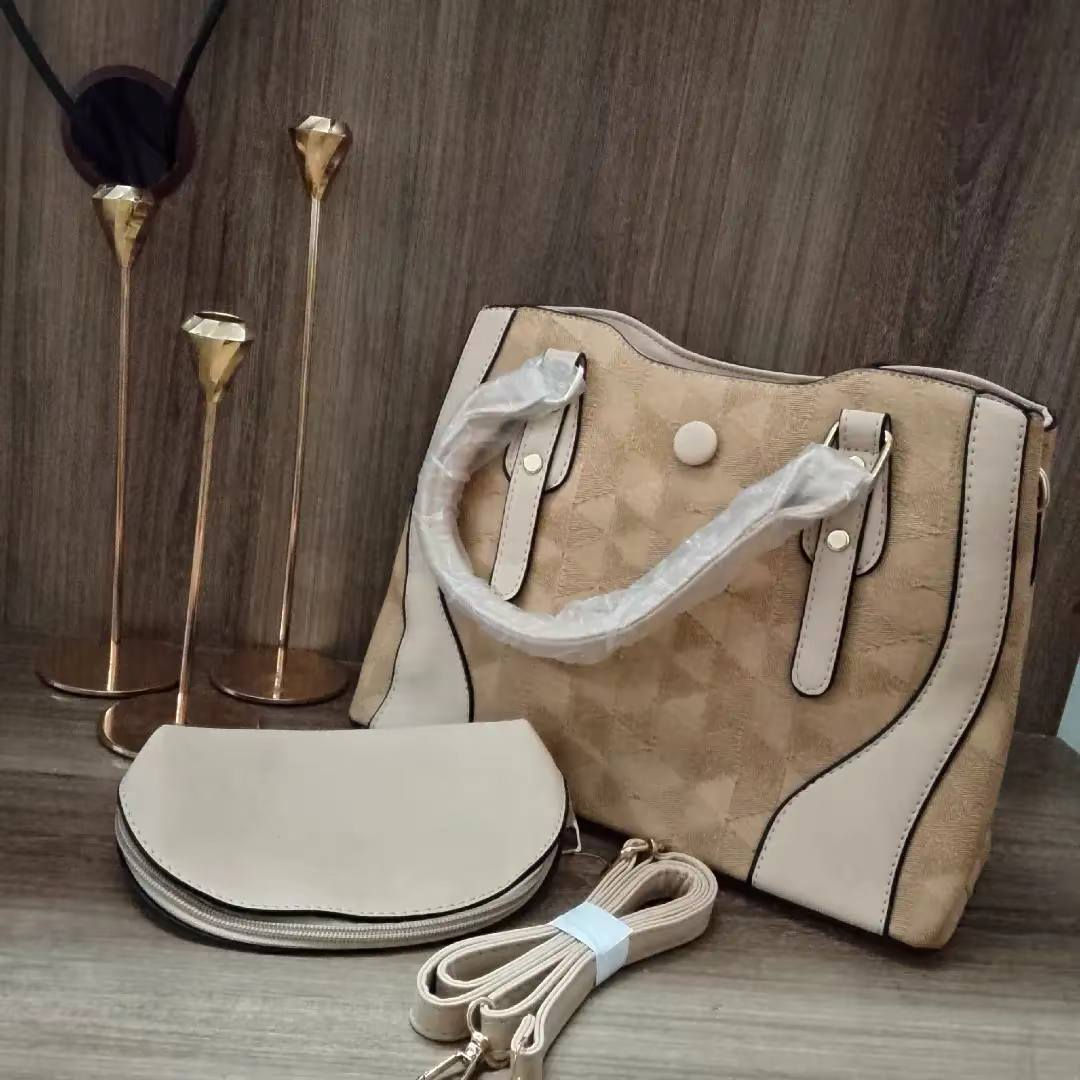 جنط باحجام مختلفة وموديلات راقية وكوالتي عالي 🫰✨

الاسعار مناسبة جداا 

#للحجزخاص


**إذا كنت صاحب هذا الإعلان وتريد حذفه لأي سبب، رجاءا أرسل رسالة إلى الدعم الفني**