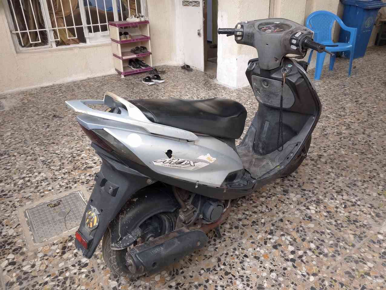 السلام عليكم دراجه ماكس للبيع كامله من كلشي كهربائيات محرك جاهزه 350 وبيه مجال مكاني الحريه ***********
