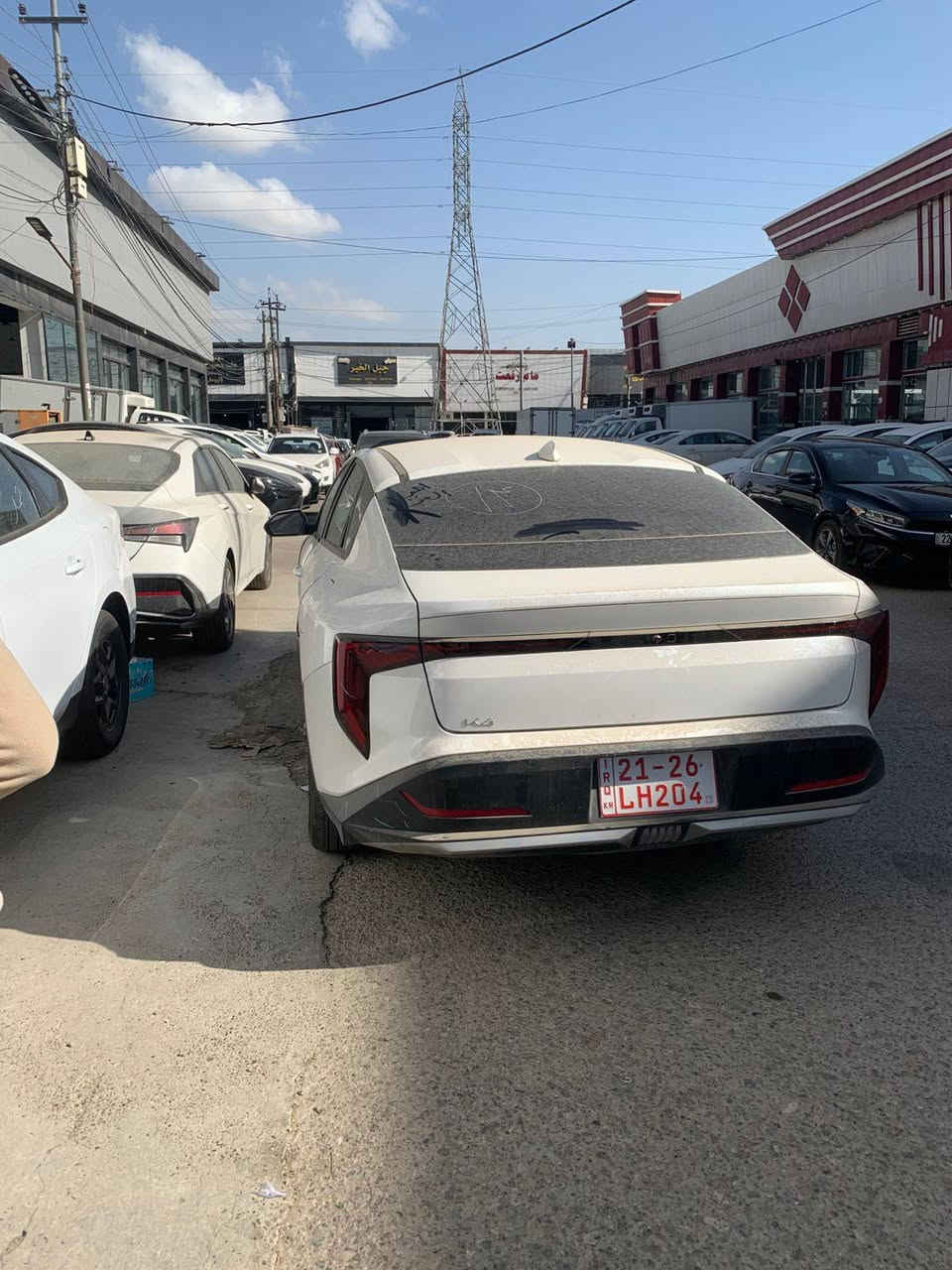 K4 دخول جديد اربيل بسمي  حادثها حيل حلو تعتبر كلين 
 تخم تاير جديد شادلها  ماشيه 22km
مكاني بغداد ***********
حادثها جاملغ سايق بدون دواخل ايرباكات سلميه كلها
