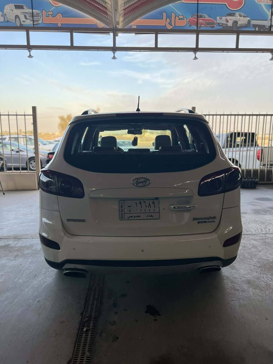 سلام عليكم هونداي سنتافيا موديل ٢٠١٢ خليجي فول مواصفات واحد على واحد مكينة ٦ سلندر ويل كب كروم رقم بغداد مشروع وطني بيهة اشوية بارد مثل ما موضح بالسونار مكينة مفتوحة السعر ١٦٢ و بيهة مجال حك الجية المكان تقاطع القدس هاتف ***********
