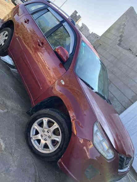 سلام عليكم 
سيارة شيري تيگو للبيع 
موديل ٢٠١٣ لون ماروني 
سيارة كامله مكمله من كل النواحي 
داخل صحراوي 
وبيها فتحة سقف
كير ومحرك بشرط 
حداديه جديده 
تايرات جديده 
تبريد شغال 
هزه ورقم وسنويه كله جديده 
شرط التحويل او وكاله 
ماشيه ٧٧ الف حقيقي 
ملاحظة: 
بيها طعجة صغيره بالجاملغ الامامي مبين بالصوره 
وبيها جلح بالسقف 
وبيها خياس اثنين صغيره بالدوسه فقط غير هذني سياره جاهزة من كل شي 
سعرها 58 و بيها مجال
رقم الهاتف:‎***********
مكان/ طوز خورماتو طوز
