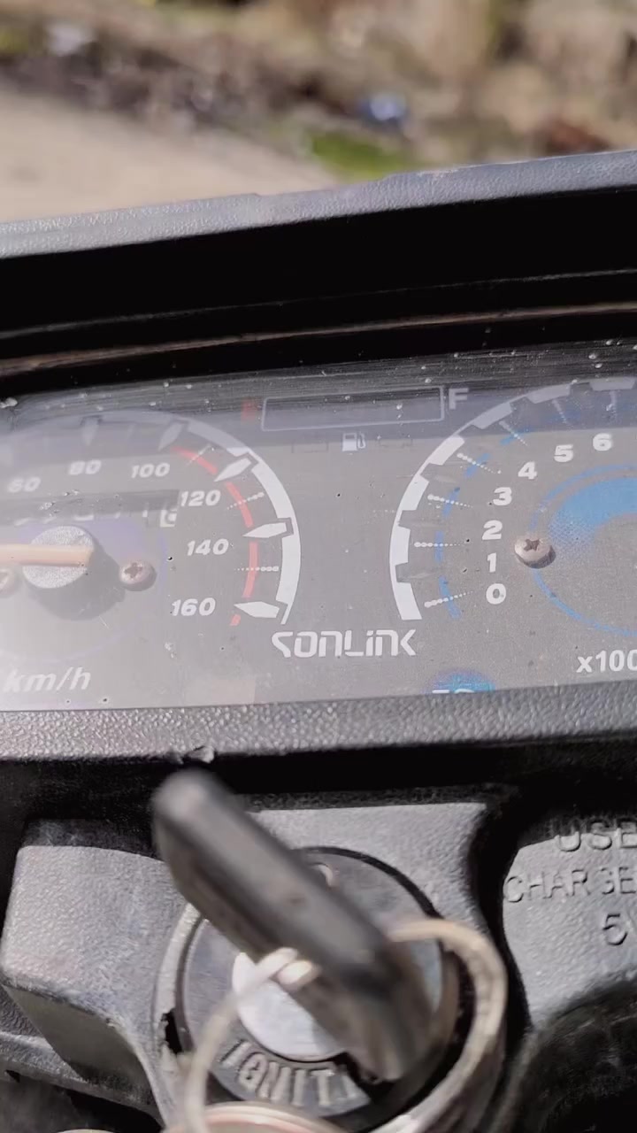 السلام عليكم سفاله للبيع موديل 2023 اوراق سعر 525 وبيها مجال شراي بخير ويدلل دراجه خير من الله مكانل الحمزه الغربي اتصال /***********
