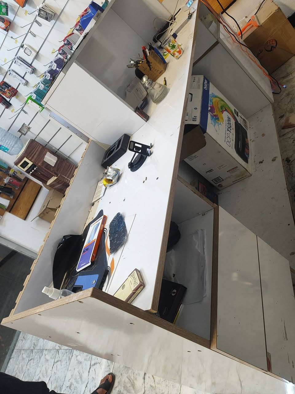 ميز للبيع مكاني قضاء القرنه الشرش شارع البريد مفصله 550  ستخدام 4 اشهر سعره 400


**إذا كنت صاحب هذا الإعلان وتريد حذفه لأي سبب، رجاءا أرسل رسالة إلى الدعم الفني**