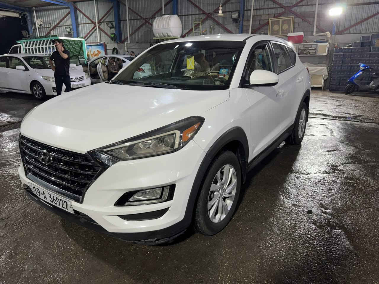 السلام عليكم توسان 21 البيع او امراوس جارجر او اوبامه حسب
السياره موصفات عاديه بيه جاملغ وبنيد امريكيه 
مكينه 2000
رقم كربلا بسمي 
***********
مكاني كربلاء
