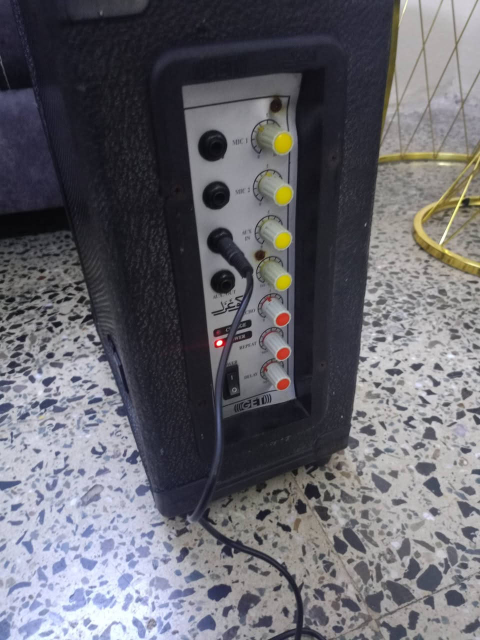 جهاز لبيع بس كهرباء بس كهرباء السعر 80 ألف مكان بغداد الزعفرانيه ***********
