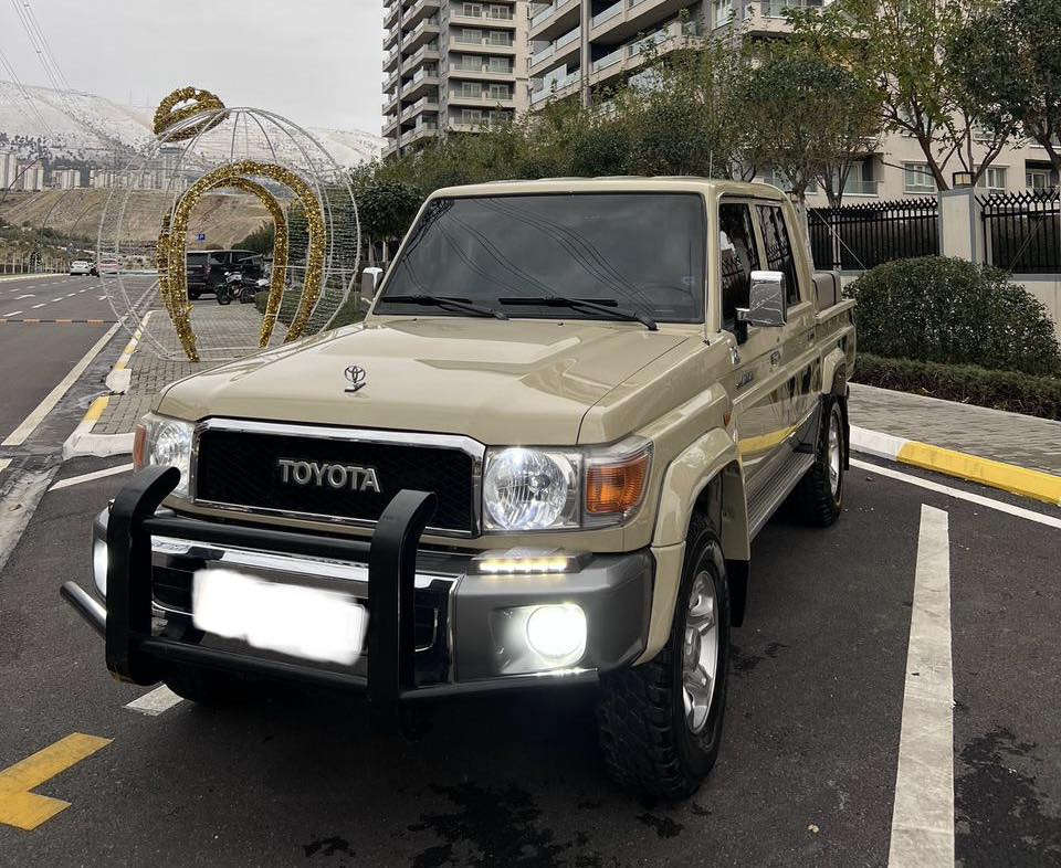 بۆفرۆشتن. ⚜️📦🇶🇦للبیع

لانکرۆزەر - میکزەمین ٢٠١٣ 
گێروو مەکینەی بەشەرت نە کراوەتەوە 
نە بۆیاخ نە ساردە کوتەی  هیچی نیە 

زۆر جوانو پاک ماوە تەوە 
١٤٤ هەزار کم ڕۆیشتوە بەشەرتی فەحس کە حەقیقیە  گەراوە نیە 
هەموو گیانەی بەشەرت 

سەنەوی هەتا ٢٠٣٠ تازەیە هەموو گیانی بەشەرت 

سعر /في التعليق يتم الرد فورا على المسنجر ✍🏻

نرخ/ لە کۆمێنت بنوسە یەکسەر وەڵام دەدەیتەوە 📮

ژمارەی خاوەنی: ***********☎️
واتساب
