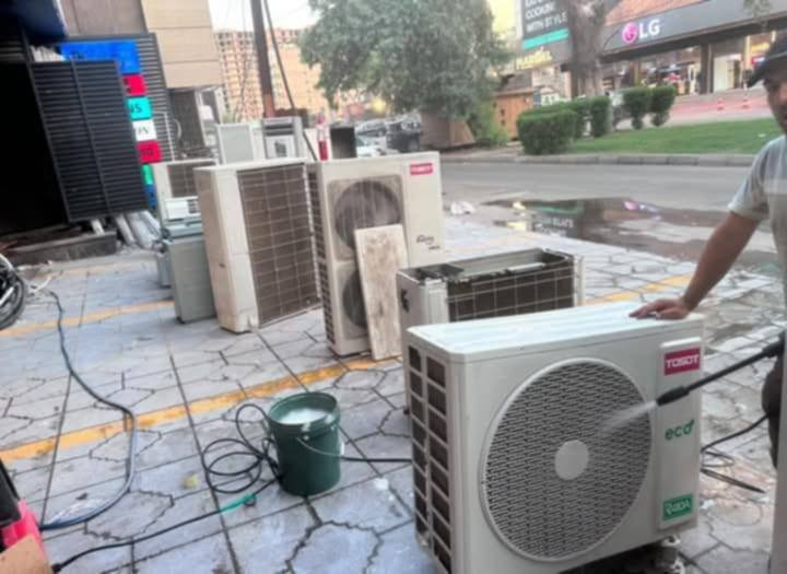 ورشه الهندسيه للتبريد متنقله في بغداد 🌐
لتنصيب وتركيب سبالت ❄️ وفتح سبالت ❄️ وغسل وتنظيف جميع انواع السبالت 💧 
«»«»«»«»«»«»«»«»«»«»«»«»«»««»«»«»«»«»
💥 جزء من اعمال ورشتنه على بركه الله 💥
-تم تنصيب مجموعه سبالت توسوت/كري/الوادي/ميديا/TCL/اوكس وفتح سبالت 

⭕لتواصل عبر الرقم :
📱*********** واتساب ✅ 
او مراسله الصفحه
