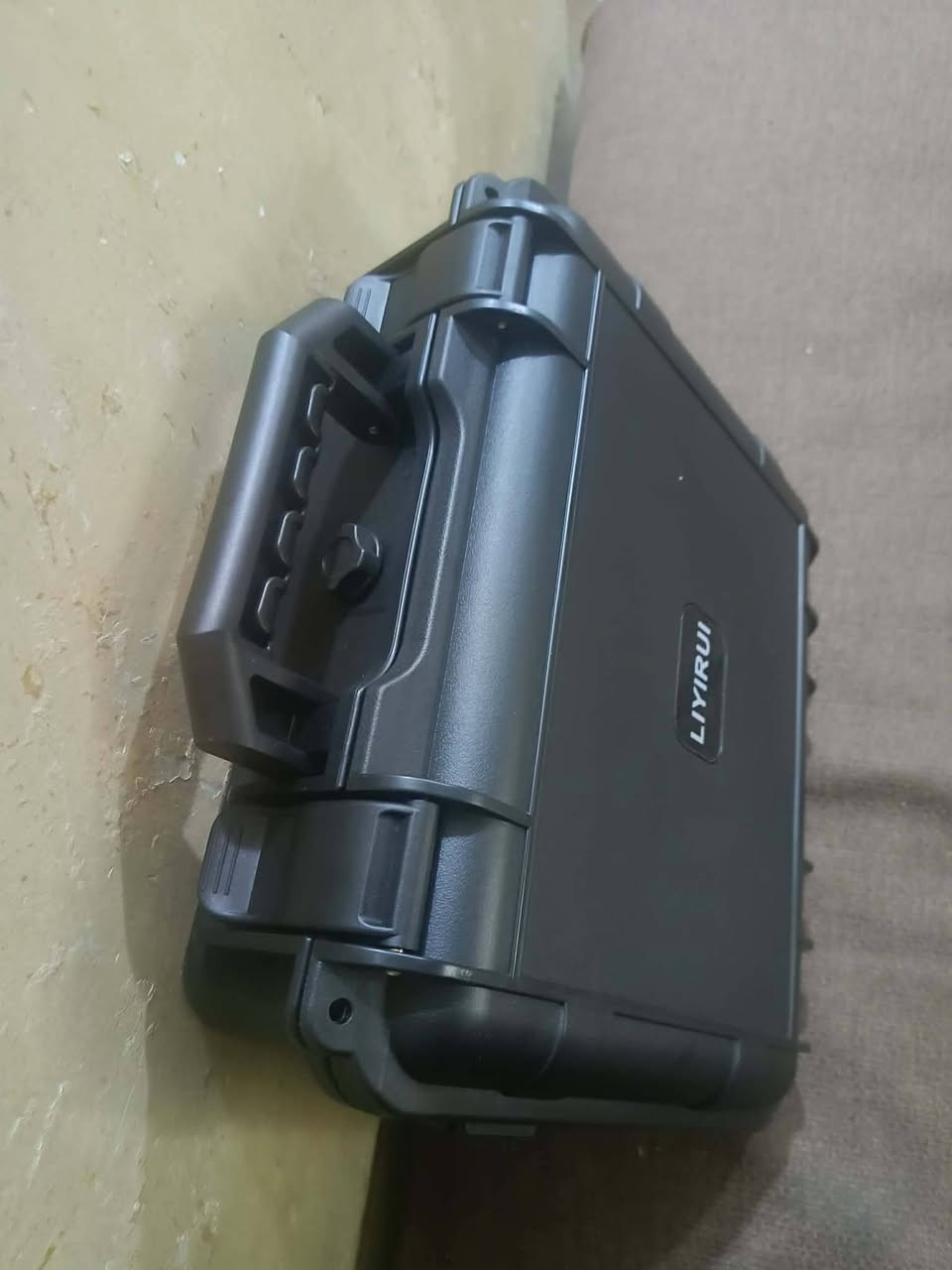 جنطة درون بهالشكل السعر ٣٠ مع التوصيل متوفر توصيل جميع المحافظات
*********** واتس اب
