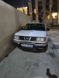 🔴إعلان بيع سيارة نيسان 2004بغدادمشروع وطني ارقام جديدة نكليزي وسنوية  ...