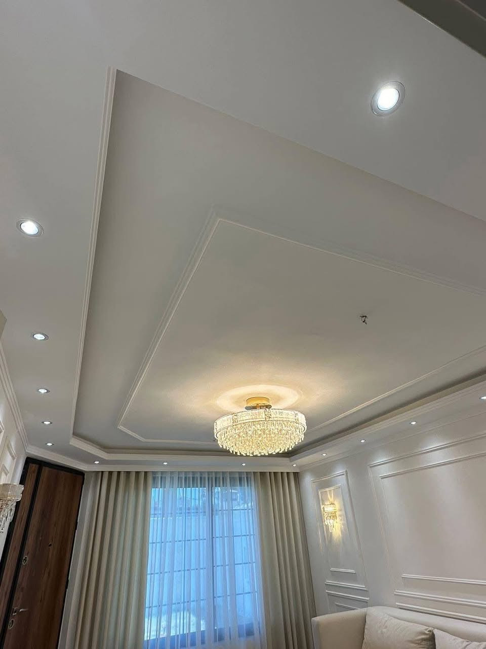 مكتب شناشيل بغداد للديكور
ياربي شغلنه يعجبكم 

المتر 50 الف يشمل 

كرسته عمل جبس تصليح صبغ كهربائيات اناره ليزريه 
تستلم جاهز 

لتكلي اشدعوه اكو هواي ياخذون 30 الف المتر بس ايسلمك 
 عضم بدون صبغ بدون كهربائيات اني اسلمك كامل 

***********

موقع مكتب شناشيل بغداد للمقاولات وديكور  

بغداد الصليخ شارع 600
