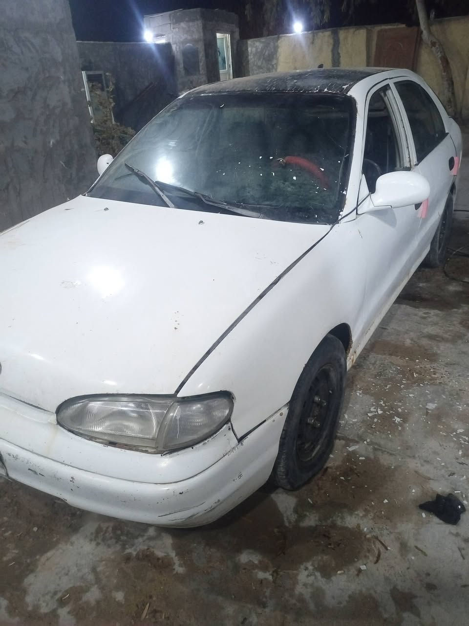 السلام عليكم سياره هونداي موديل ١٩٩٦ سياره نضيفه مرتبه يرادلها ترتيبات شويه كير عادي سعر السياره٢٠ورقه وبيها مجال للطيبين بكاني كربلاء المقدسه للاستفسار ***********
