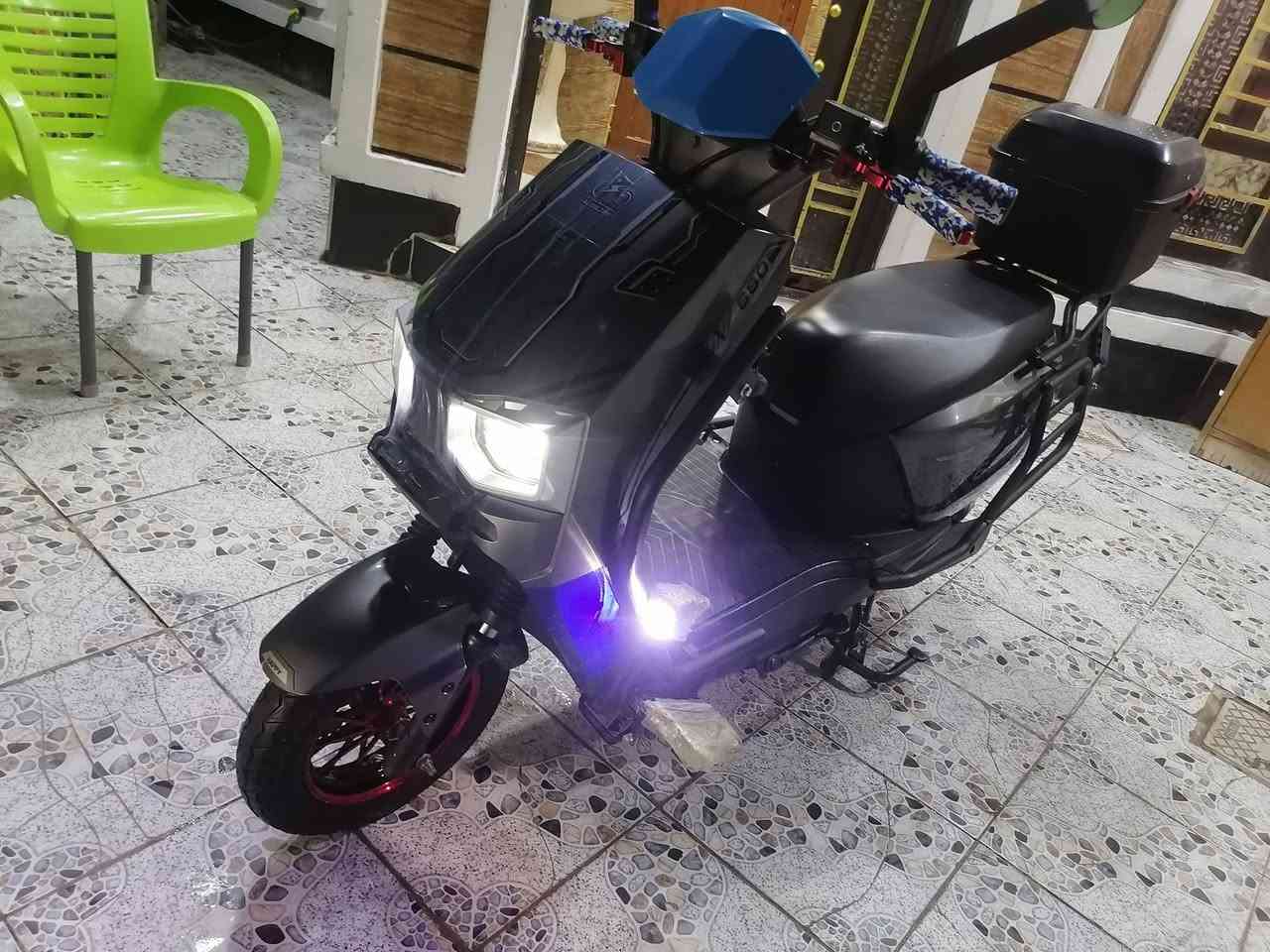 دراجه سكنكس موديل 2026 6 بطاريه بطاريات جديد تقراه عشره ونص او 11 السعر 625 العنوان الصقلاويه ***********
