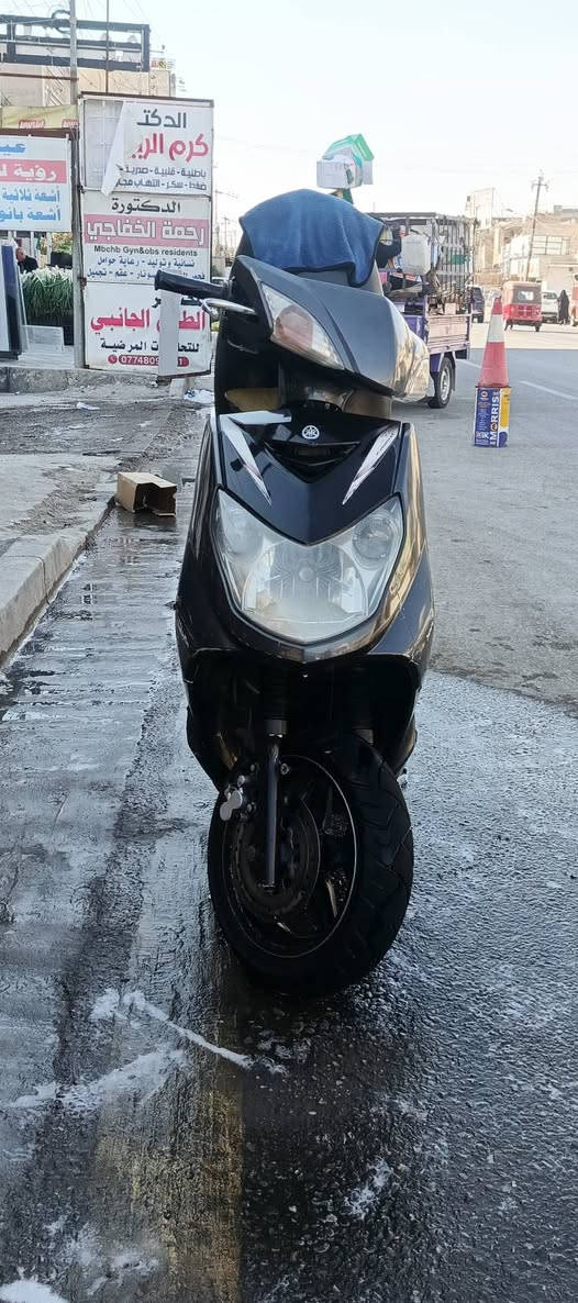 دراجه سكنس فحل الدراجه خير من الله وما متعوبه بس بيها نواقص بسيطه يعني مثل دبلاات دكم لايت وهورن ولكيجات طفن فجئه الدراجه عارضها 550وبيها مجال مكان الزعفرانية ‏‪***********‬‏ وهاذا رقمي لتواصل
