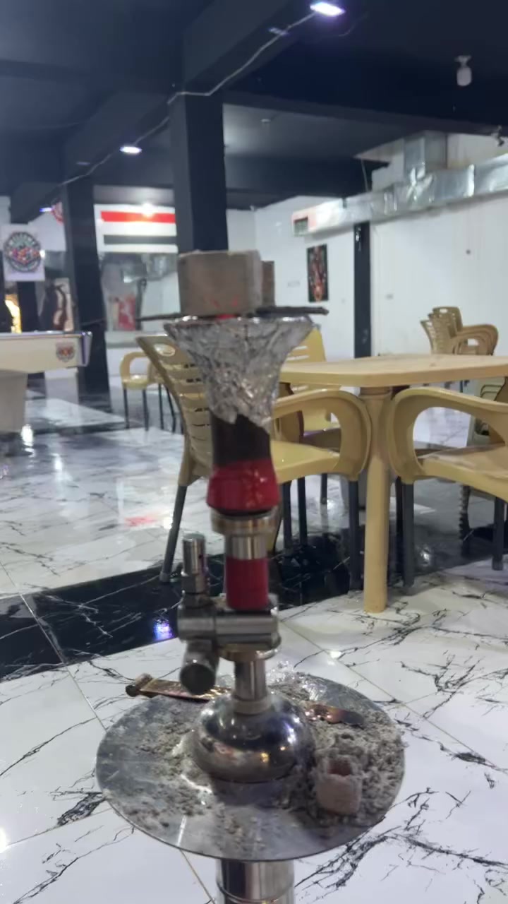 السلام عليكم كوفي وصاله بليارد كامل للبيع بليارد عدد ٣ميوزه  وبليات عدد ٢ وشاشات  عدد ٣ وعربانه برغر ولفات. ونراكل كله وبرادات طه. كوفي متكامل وشغال وخير من الله وايجاره مناسب. 
 سبب البيع. عدم. التفرغ.  ابيعلك تجي تكعد بس تحاسب وعليه رجل ومعاميل وحركه حلوه مشالله  ودخل مالته خير من الله. عنوان الكوفي تكريت الديوم. بسوك مال الديوم  قريب ع الملعب الديوم.  شراي يتصل. ***********
***********. الشراي يتصل.
