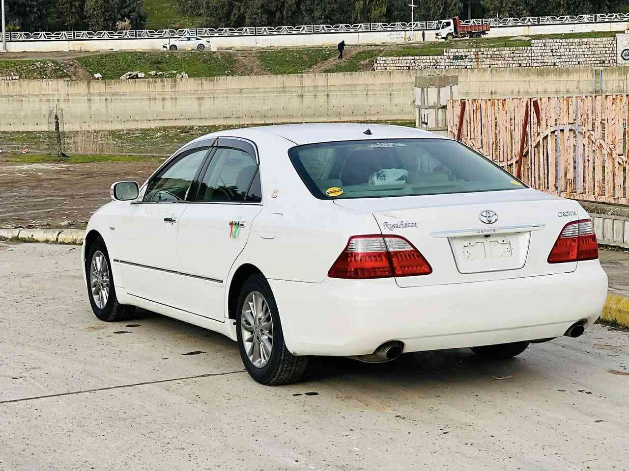 شاهینە ساخ ساخ
مۆدێل 2007 
ساج مەلەکی زۆر جوان 
شوخت و قوپاوی نییە لەسەر دەقی شەریکە ماوەتۆ و زۆر تن و تۆڵە 
تەنها یەک پارچەی ئەوروپای هەیە و بەس 
بەشەرتی گێر و مەکینە و هەموو شتێک 
بەشەرتی فیتەر و بۆیاخچی 
بۆ زانینی نرخی تەلەفون بکەن 
☎️ 0750 191 0996
