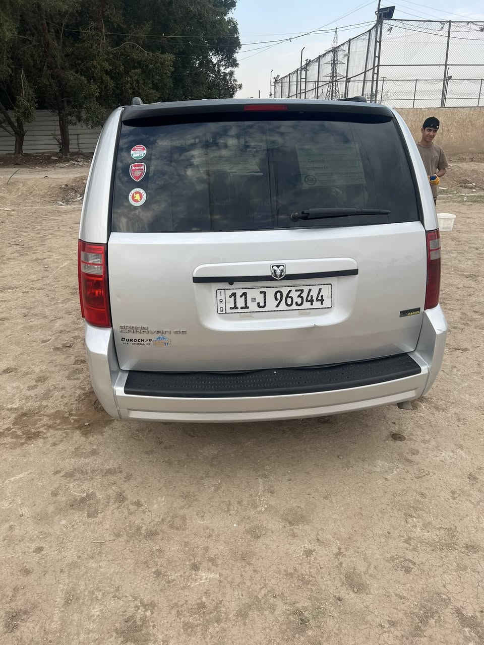 السلام عليكم دوج كرفان موديل 2008محرك 3300السياره وارد امريكي داخله كلين تايتل بيها صبغ اثر جراد مكانات ابيع حزام السياره جاهزه مابيها نقص جام كهرباء كرسي السائق كهرباء شاشه بلاديه كير ومكينه خير من الله للاستفسار  ***********   السعر110وبيها مجال بسيط
