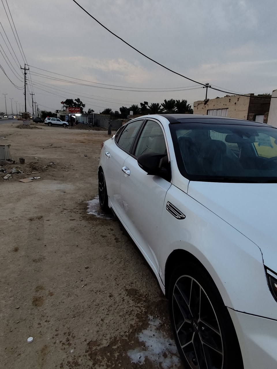 السلام عليكم 
كيا اوبتيما ٢٠٢٠ امريكي
محرك 2400
السعر 135قفل
استفسار اكثر اتصل 
***********
مكان السياره ديوانيه
