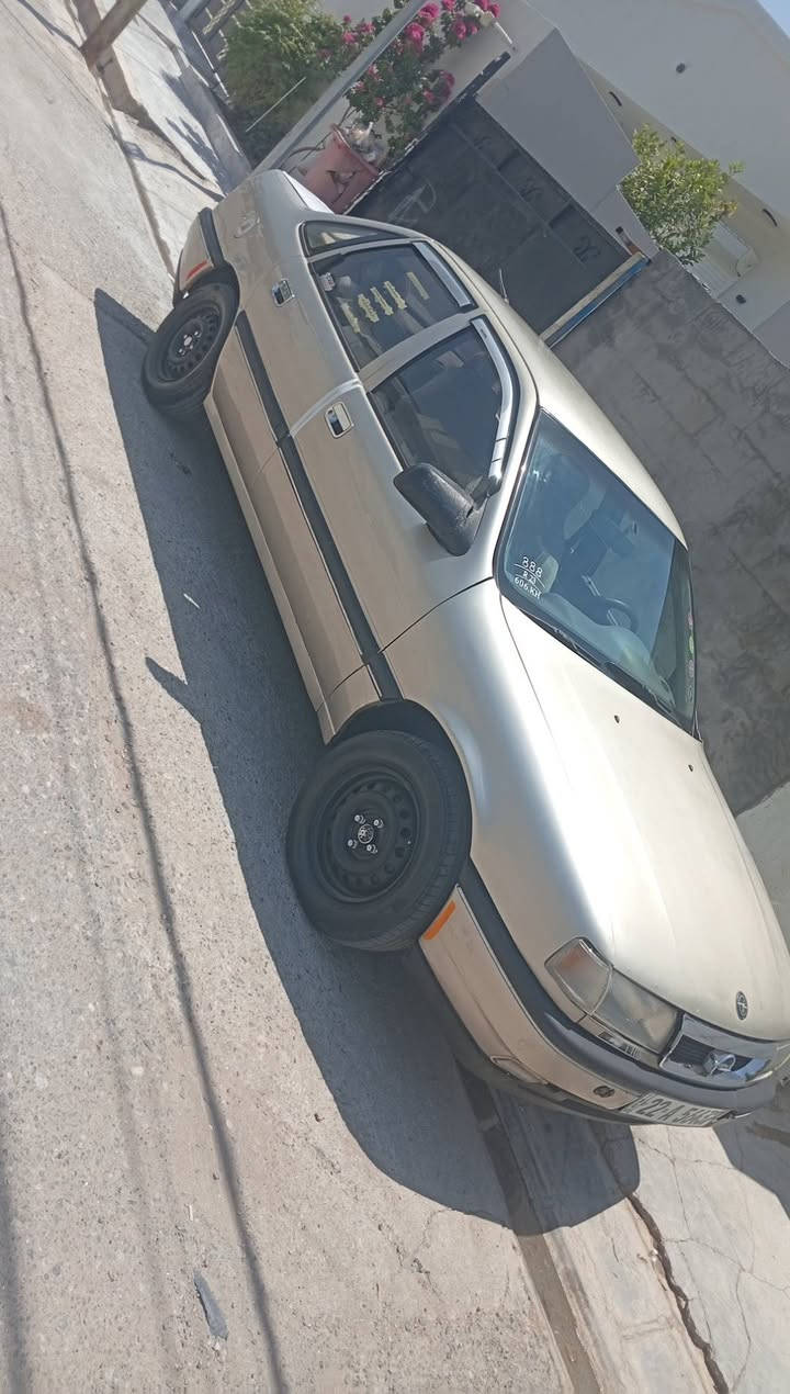 اوبل مودیل 1991
حجم 18
کێڕ محرک شرط
کهربای کلە شغاڵ 
تایرات نس عمڕ
ڕقم اربیل ڕقم اڵمانی 
سنویە خلصان ب2025
بتاقە بنزین بی
سیارە جاهز مال جنای
شرت تحویل
سعر 35 و بیها مجال 
***********
***********
