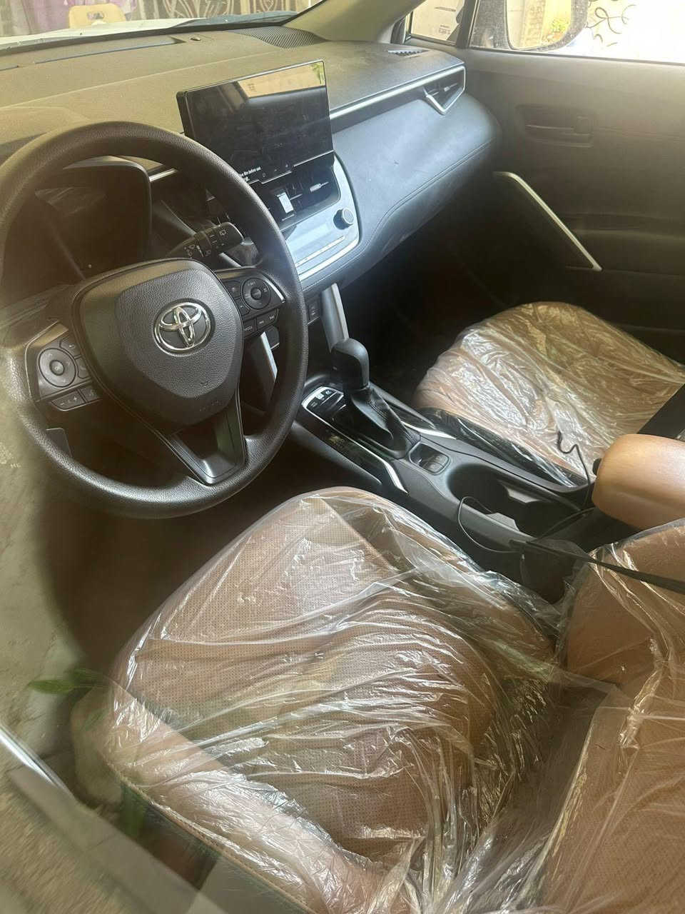 اكو سياره تيوته للبيع طلبو مني انشرها وراح انشرها الكم هي
وتفاصيلها واترك رقم تلفون صاحب

السياره وتكدرون تتواصلون ويا

سعرها 170 ورقه موديل ٢٠٢٤

وماشيه ٣٢ الف بس

رقم هاتف الشخص

***********
