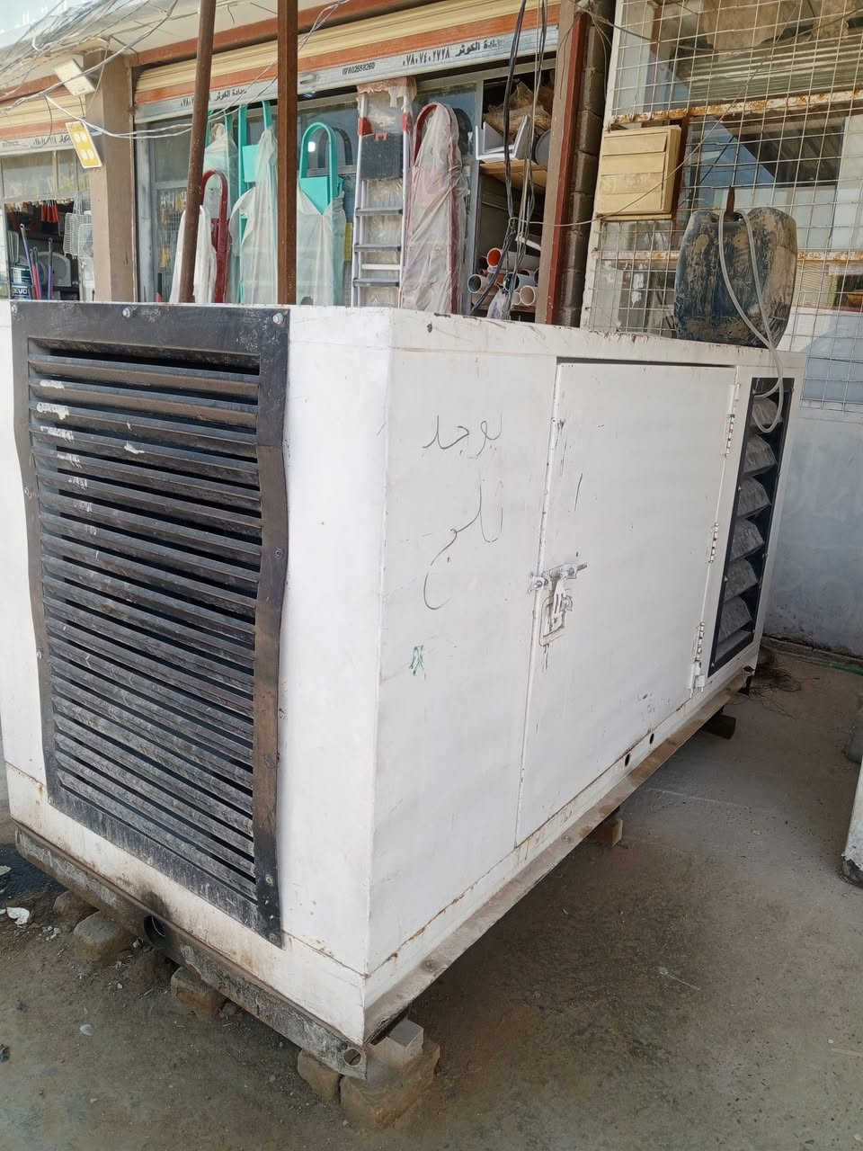 موالده كاتم اتو للبيع النجف الاشراف السعر 32 مقابل قريه الغدير ***********
