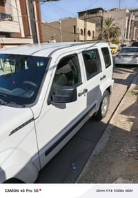 لبرتي ٢٠١٢ حادثها موضح بالصور ١٠٥٠٠$ بيها مجال بسيط رقم بغداد بأسمي  ل...