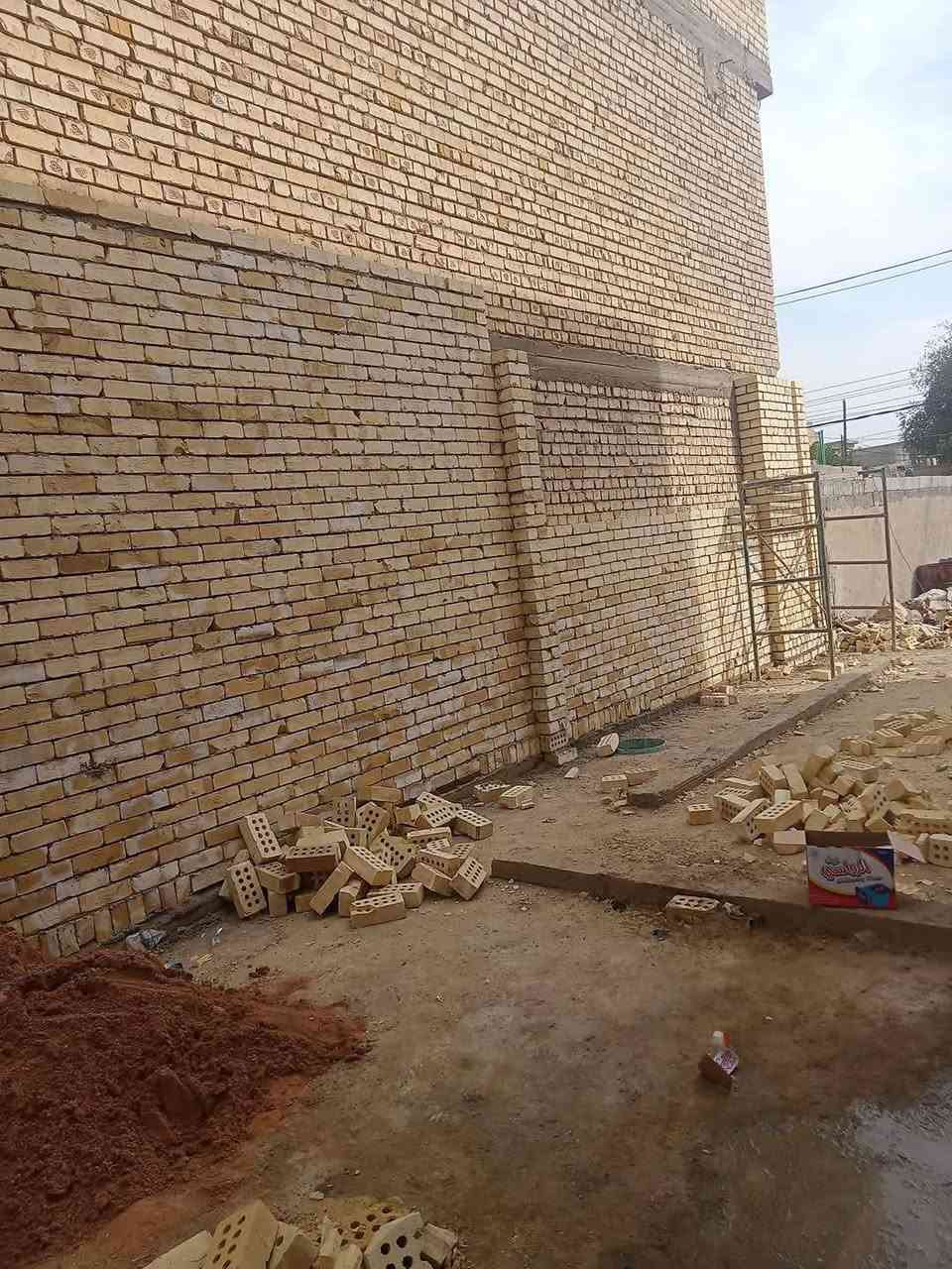 السلام عليكم خلفه بناء درجه اولى شغل نضيف التزام بالموعد مكاني بغداد متفرغ ***********
