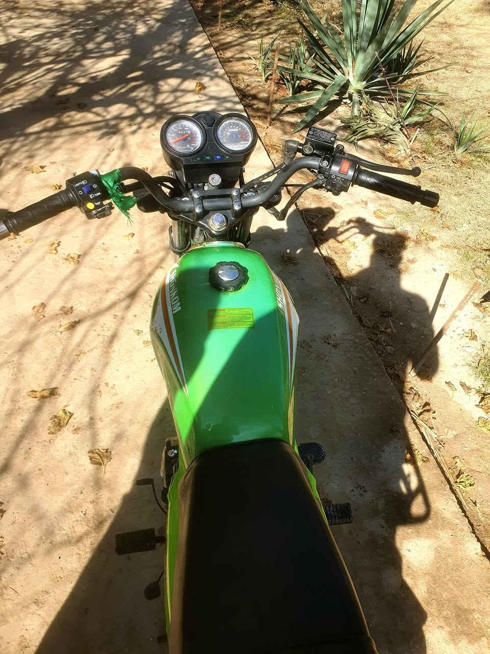 السلام عليكم دراجه البيع موديل٢٥ سعر٨٠٠وبيه مجال قليل مكفوله كفاله مكاني حمزه الغربي عوادل ***********
