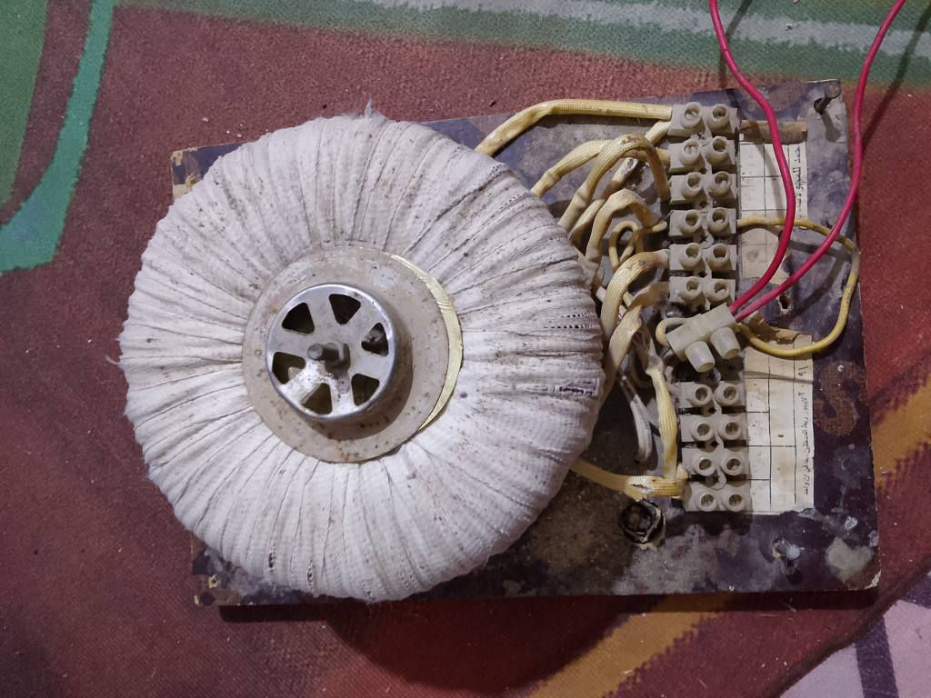 بسبب الوعود الكاذبه تم تكرار العرض ،،، للبيع رافعات مستخدمه عدد 3 ملفات نحاس شغالات شرط الفحص السعر 150 وبيهن مجال للشراي مكاني ابو الخصيب ابو الخصيب, البصرة


**إذا كنت صاحب هذا الإعلان وتريد حذفه لأي سبب، رجاءا أرسل رسالة إلى الدعم الفني**