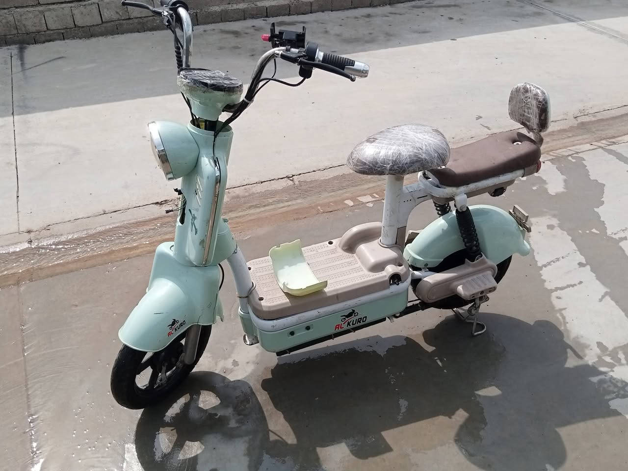 السلام عليكم ماطور شحن حجم 14 كلشي شغال بس عقل عاطل والشاشه هم عاطله سعر على الخاص


**إذا كنت صاحب هذا الإعلان وتريد حذفه لأي سبب، رجاءا أرسل رسالة إلى الدعم الفني**