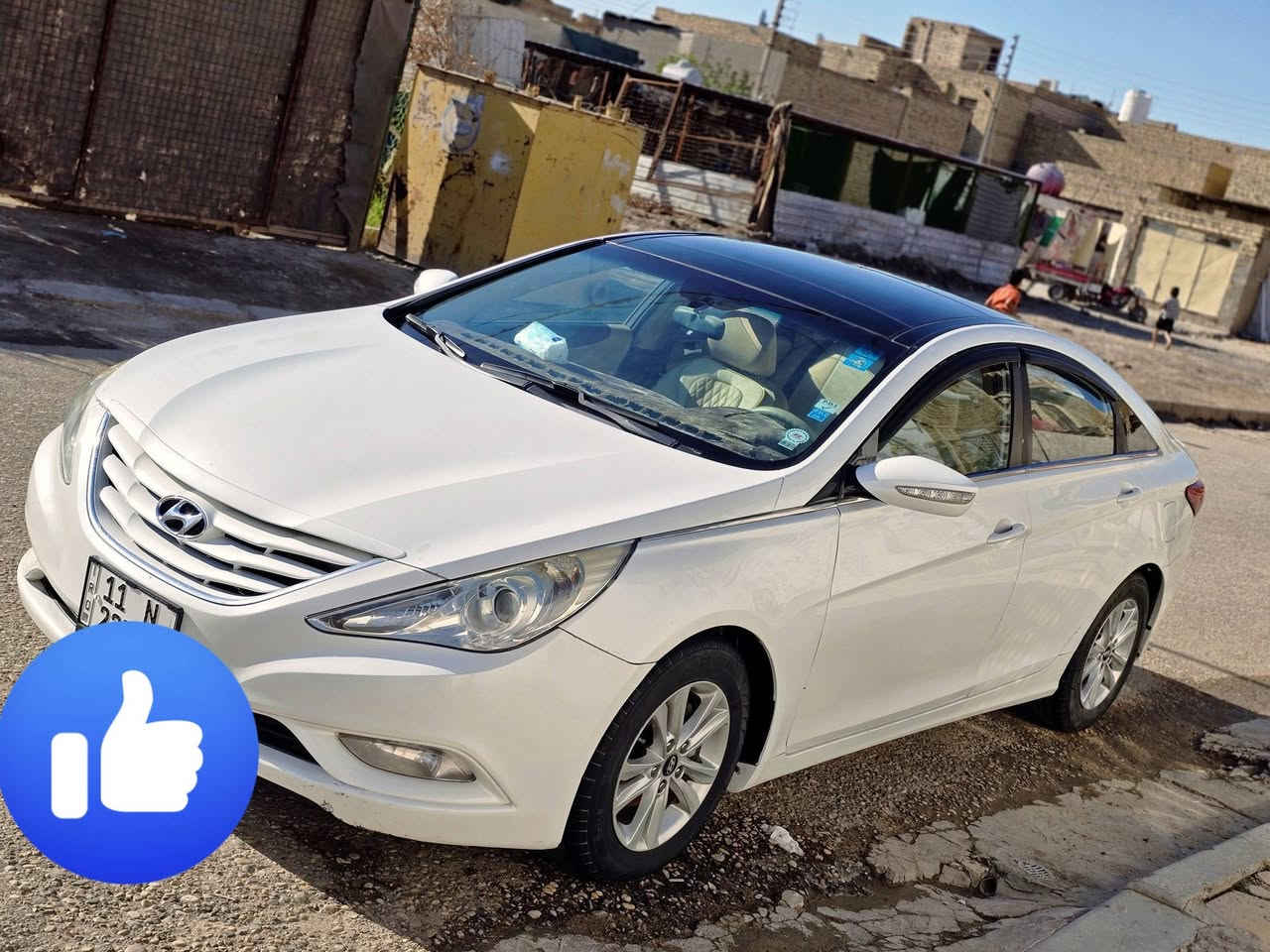 خليجي  فول موصفات 1/1
مكفوله من حادث او صبغ والتبديل
بيع او مراوس
رقم بغداد انكليزي.بسمي
بنوراما
كشن كهرباء
تبريد جديد
مري شفط
تحكم ستيرن
لايت زنون
تبريد قطعتين
محرك 2.400
سياره ماشيه 130 الف
صدر كله جديد و تخم تايرات جدد
كير و محرك مكفول
السعر 135
مكاني ميسان العماره
***********
