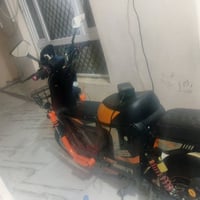 درجة شحن بطاريات جديد كل جديد بسكل شركه  سعر 450 بيه مجال 077281888670