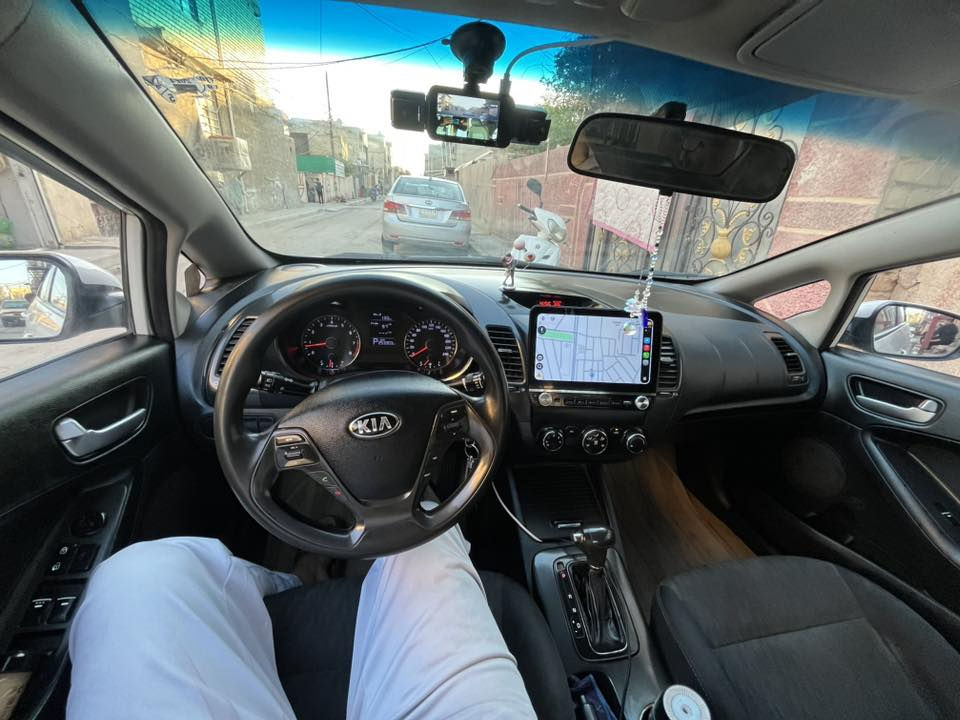 للبيع كيه سيراتو 14 خليجي محرك 1600 دوش مكاني بغداد شعله ***********سعرها 100 وبيها مجال قليل
