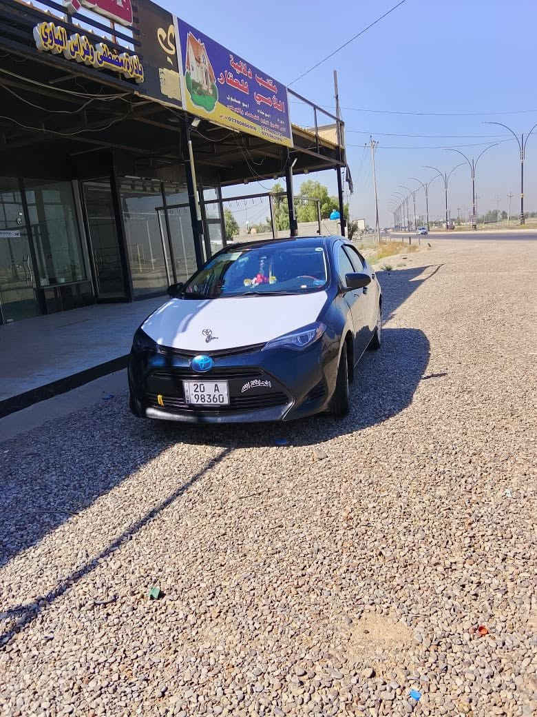 سلام عليكم كورلة لبيع سيارة حلوة نظيفة حادثهة قبق جنطة جاماغ بارد شوية بل باب مكان سيارة ديالئ 125 بيهة مجال ***********
