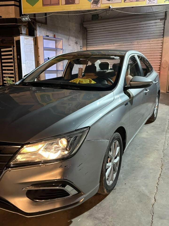 Mg5 2024
ستندر بدون صبغ بيها شخوط بجامغ خلفي ممصلح ماشية 56 الف منظومة غاز بيها سعرها 90$
***********
