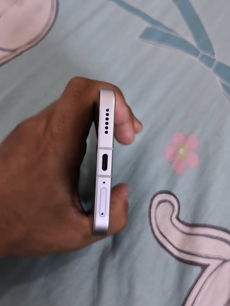 بوكو f7 ذاكرة 512 غراضه كامله
السعر 460 الف 
المكان بغداد مدينة الصدر


**إذا كنت صاحب هذا الإعلان وتريد حذفه لأي سبب، رجاءا أرسل رسالة إلى الدعم الفني**